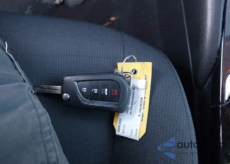 2021 Toyota Corolla Le from USA, damaged, VIN 5YFEPMAE2MP250841